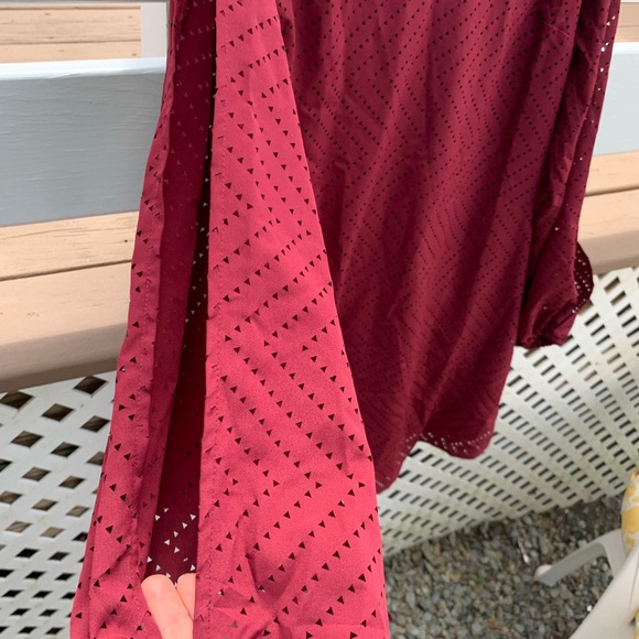 Ladies mini dress with open sleeves - Picture 1 of 3